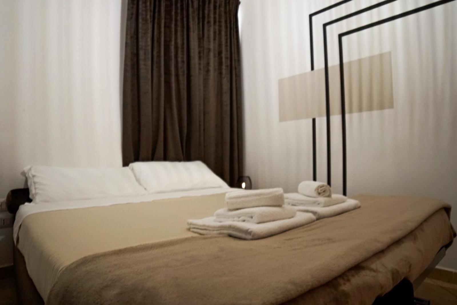Matteotti Rooms Матера Екстериор снимка